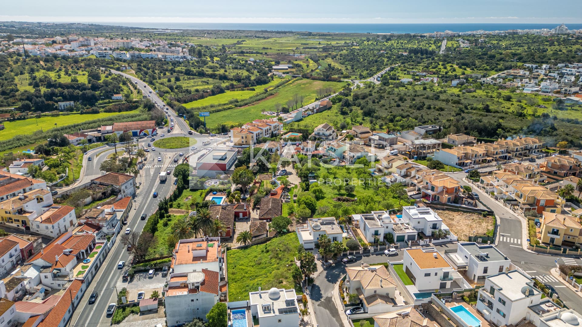 Building plot with approved 4-bedroom villa project