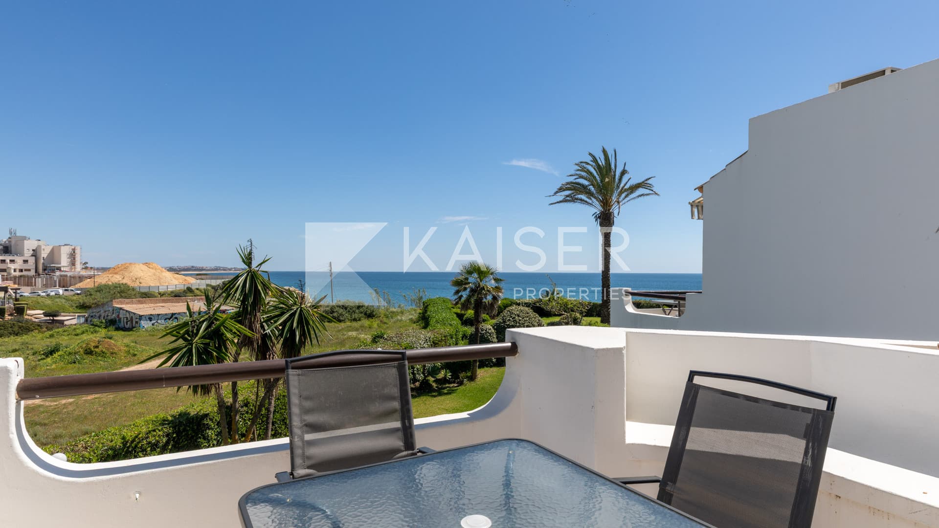 1-bedroom apartment, communal pool, sea view